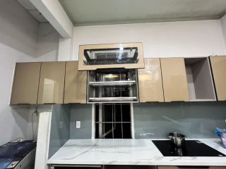 Dịch vụ làm tủ bếp giá rẻ tại Bình Chánh chuyên môn cao