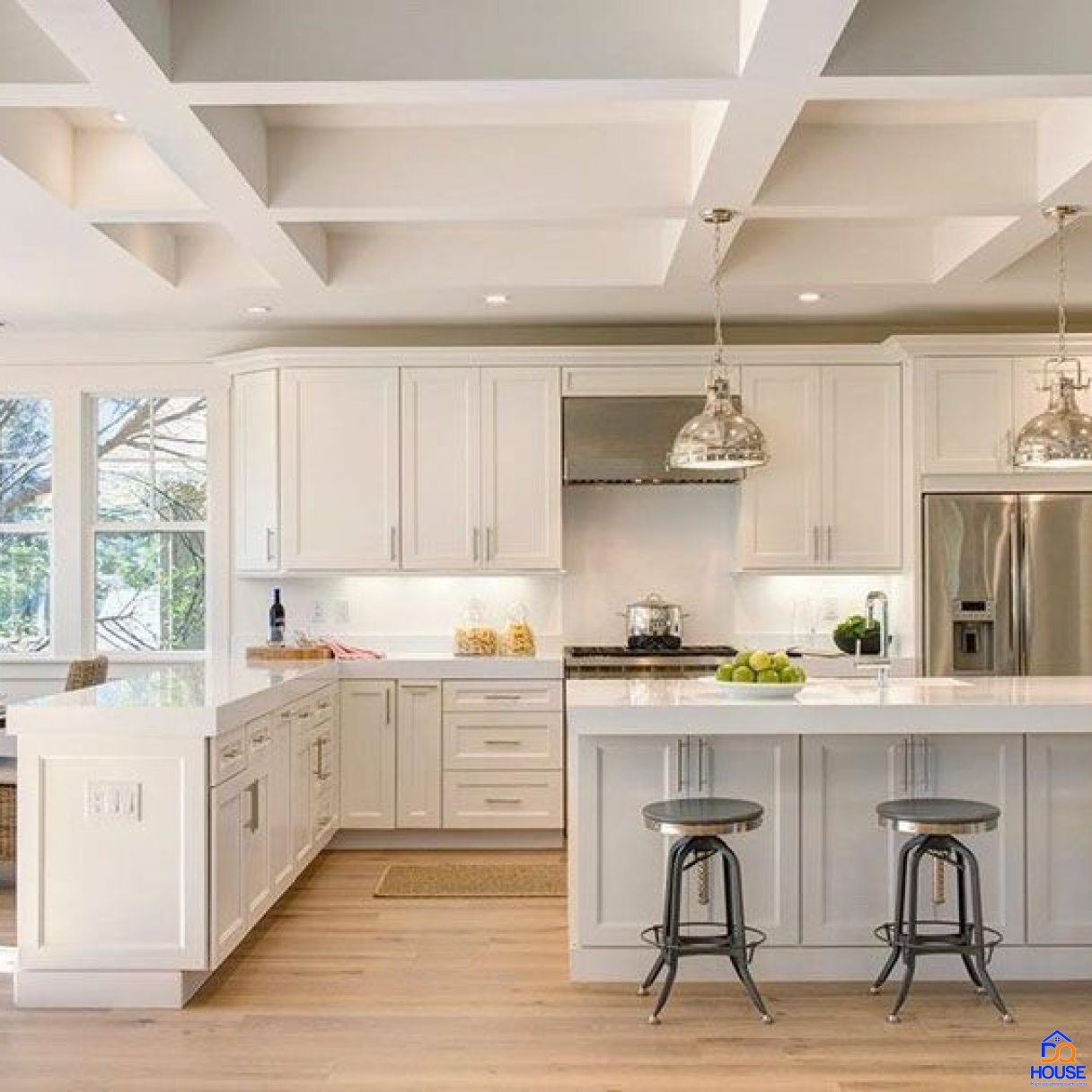 Tủ bếp bán cổ điển mẫu mới 19